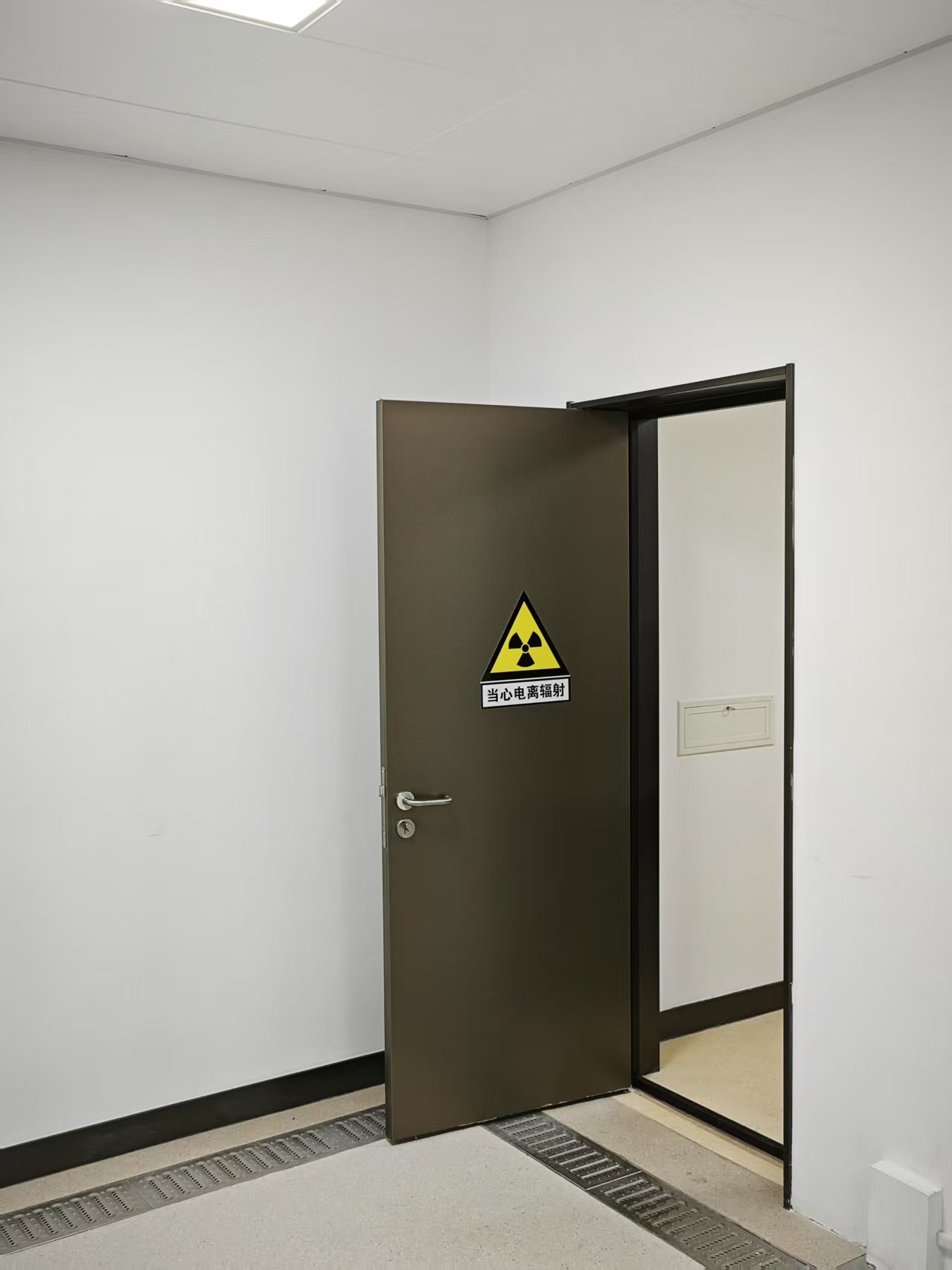 哈尔滨CT室手动单开防护铅门